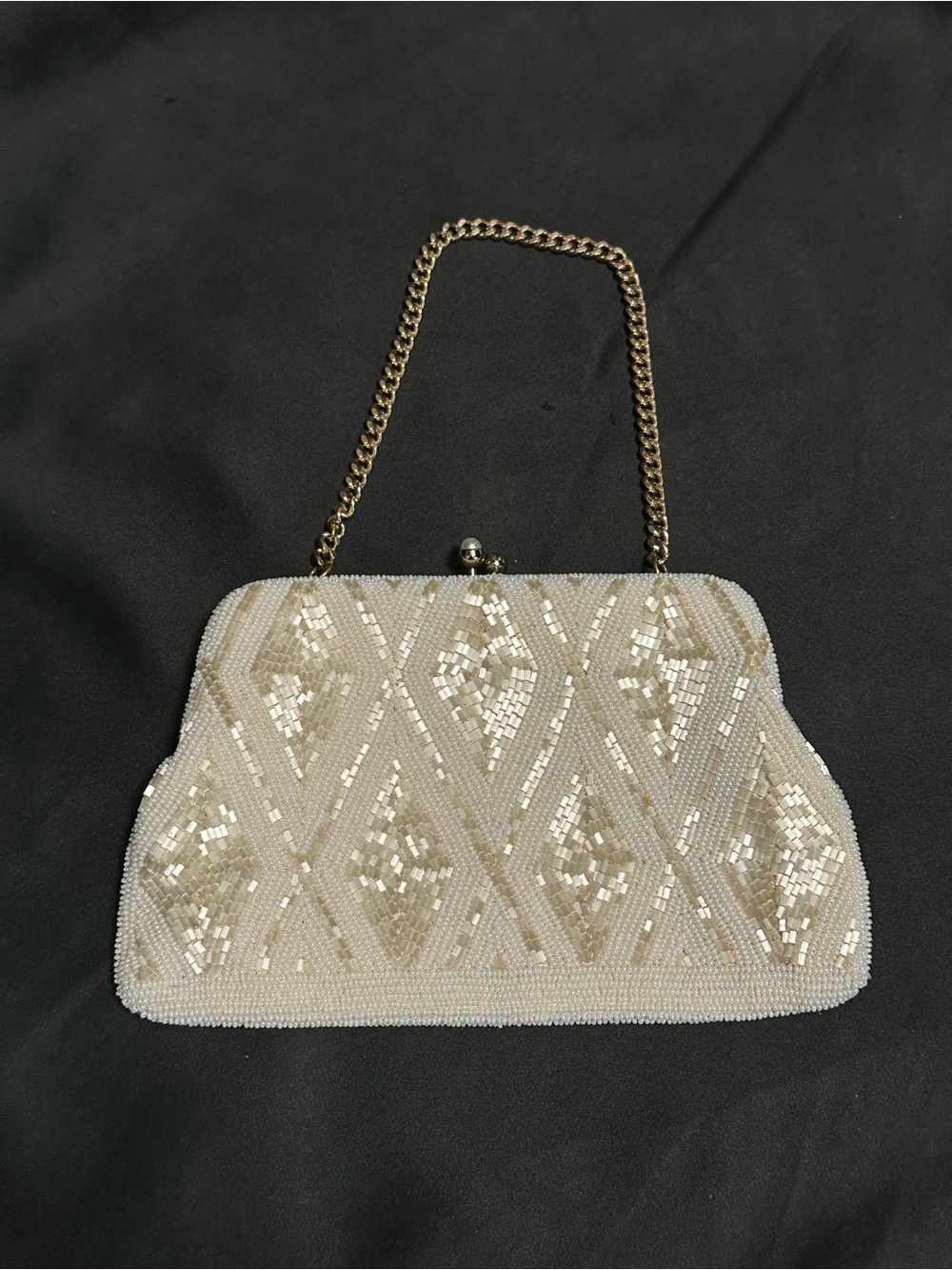 La Regale White Beaded Handbag Clutch Purse